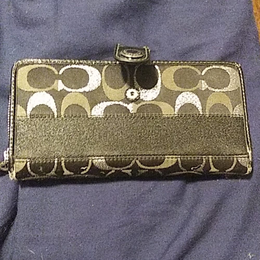 Coach wallet